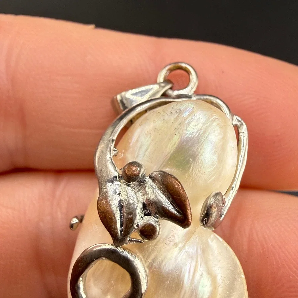 Vintage Blister Pearl Pendant Mabe White 18KGP Iridescent  Floral READ